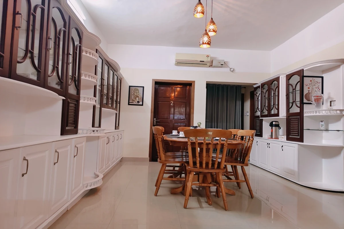 Common Dining Area Angle 2